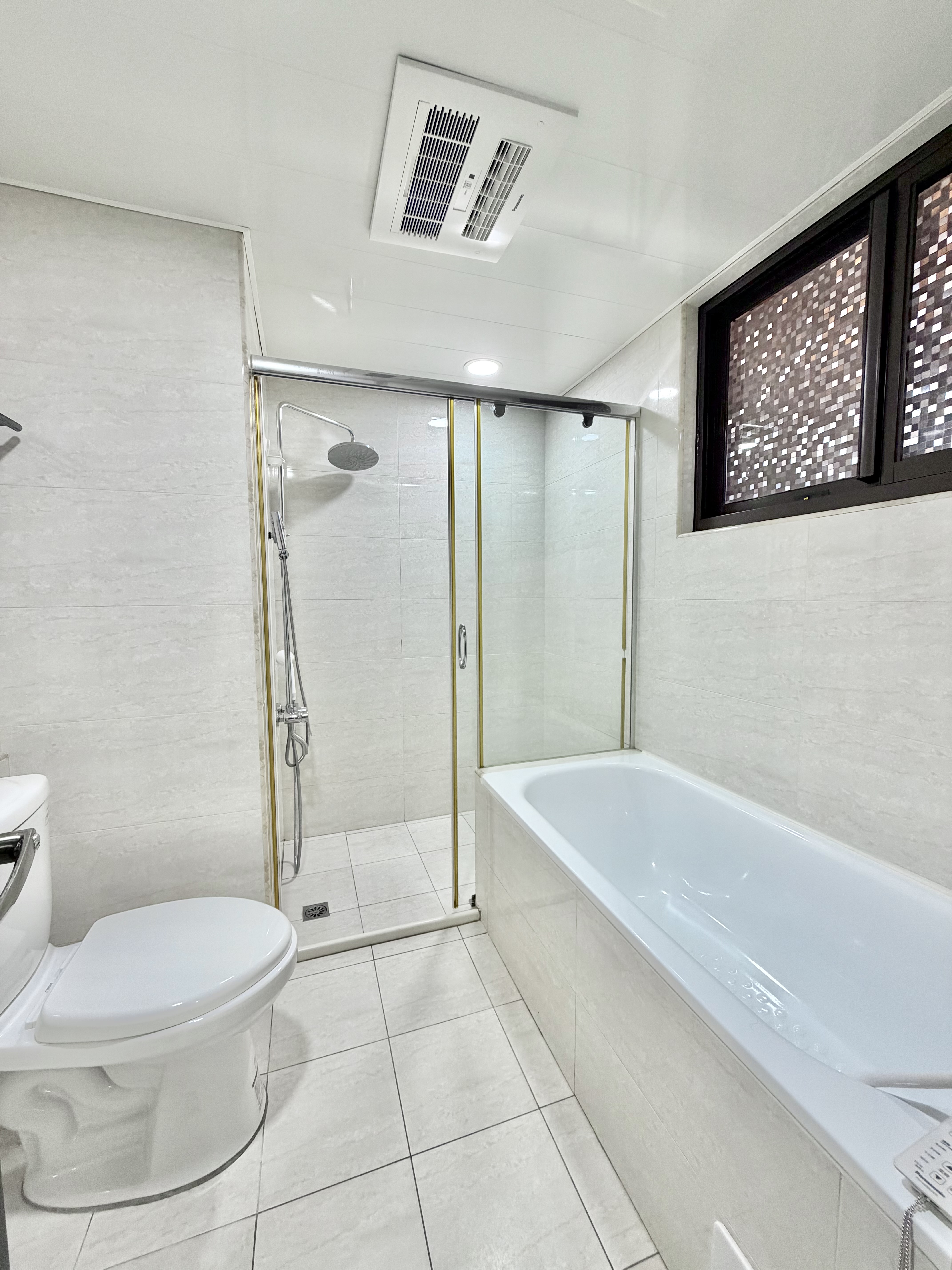 ⭐⭐⭐捷運A19站『東京線上』精美超大三房+車位