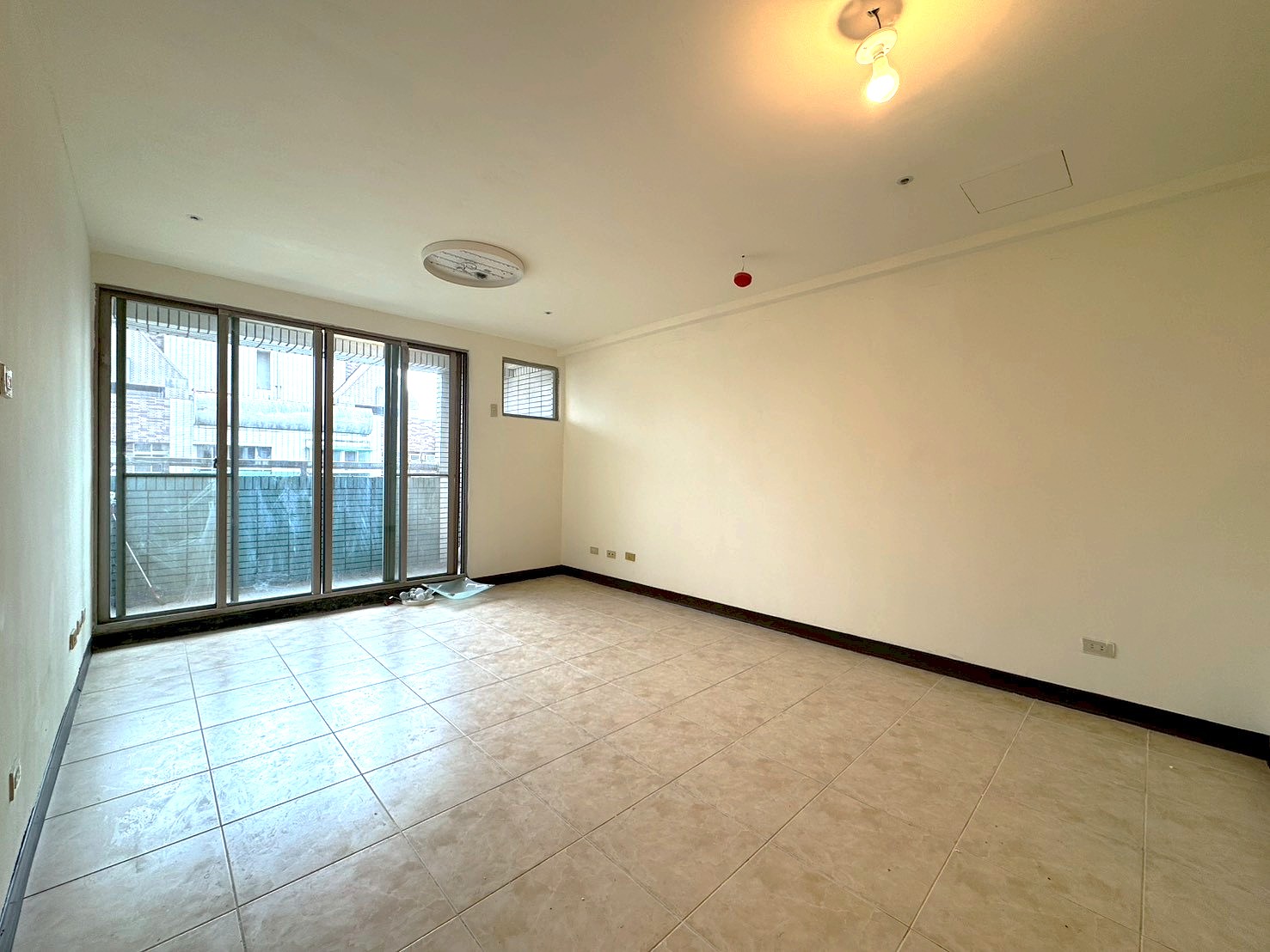 ⭐⭐⭐您不能錯過的自立國宅三房車位