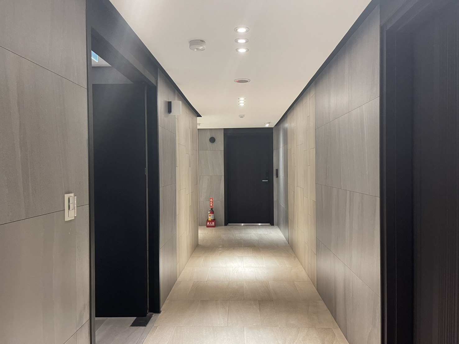 ⭐⭐⭐青埔A18站前A+面青雲路兩房平面車位