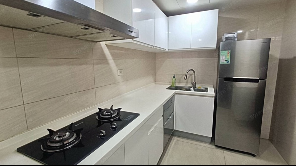 A19棒球場旁/國峰苑/四房/雙車位