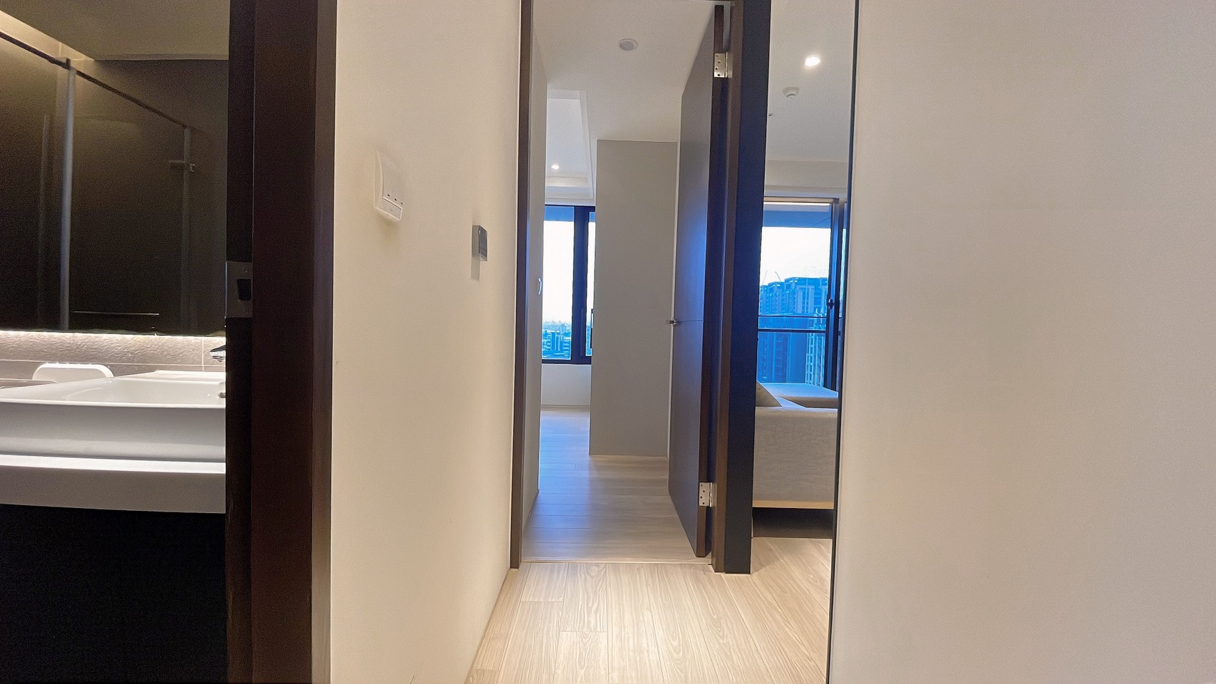 ⭐⭐⭐高鐵青埔禾林RichOne高樓景觀戶2+1房車位