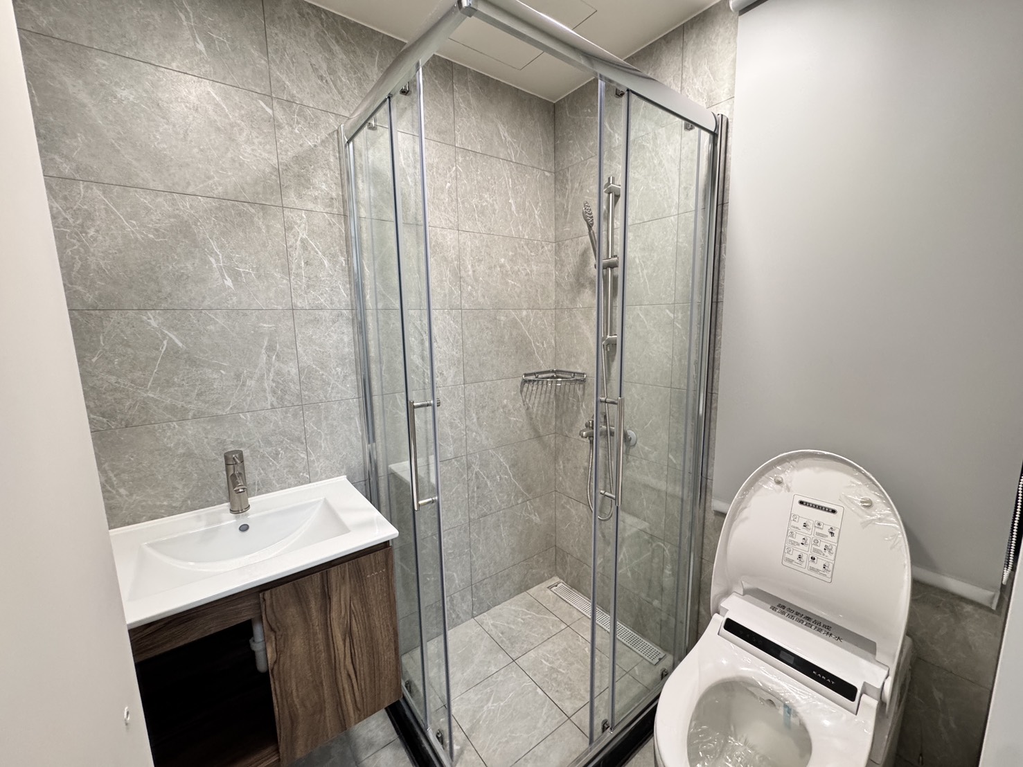 高鐵A18站『麗江星樣』全新裝潢+車位