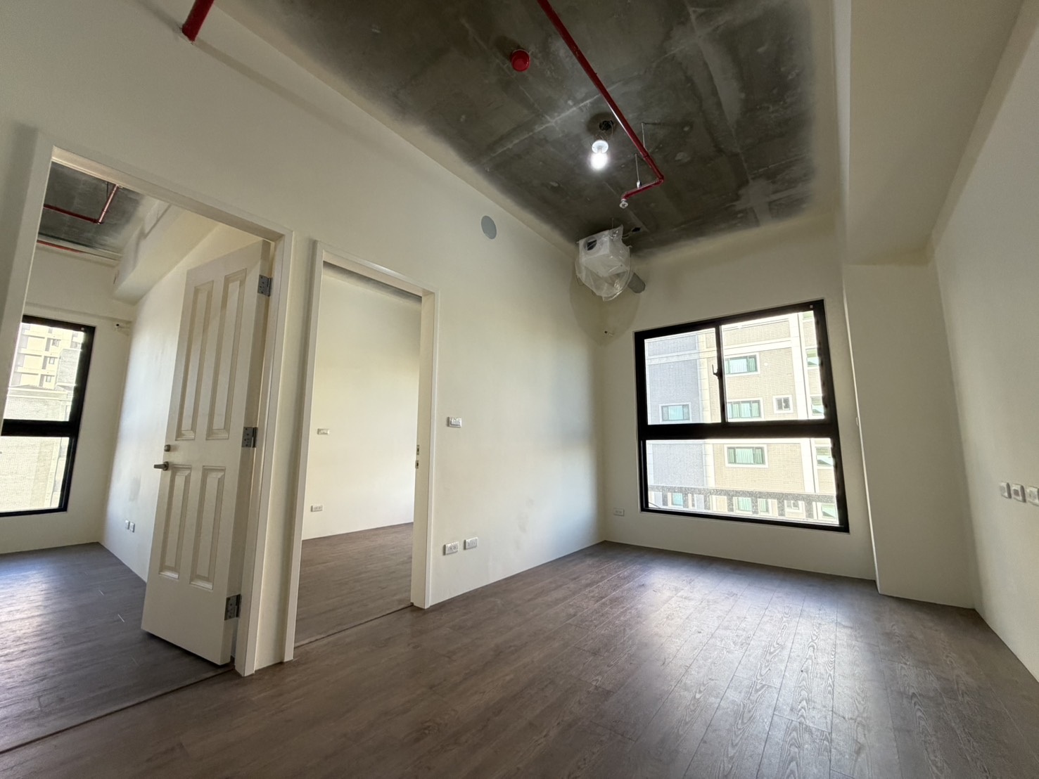 您不能錯過的⭐⭐⭐桃園中路國際ONE三房雙車位