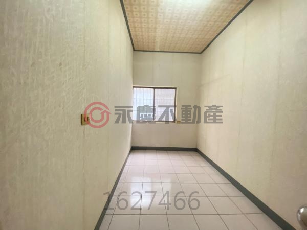 花壇白沙國小彰員路一彎六米大面寬透天