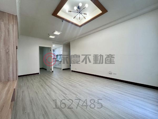 北屯區水湳商圈三采藝術新象高樓層三房