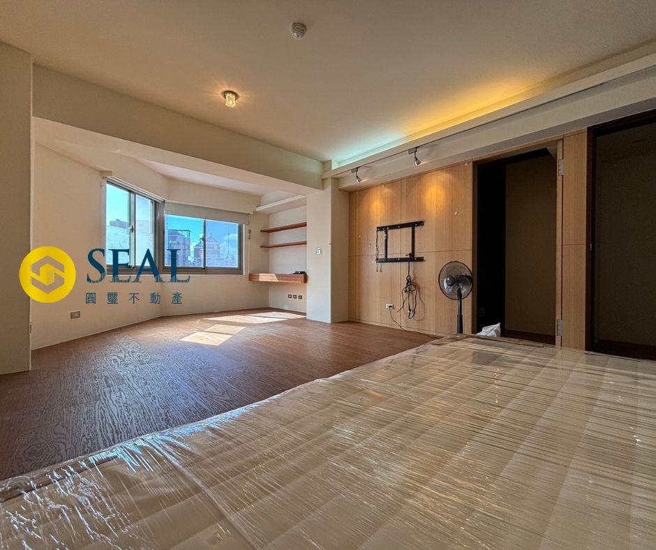 圓璽不動產歐崇安🏡正天母四房三面採光華廈