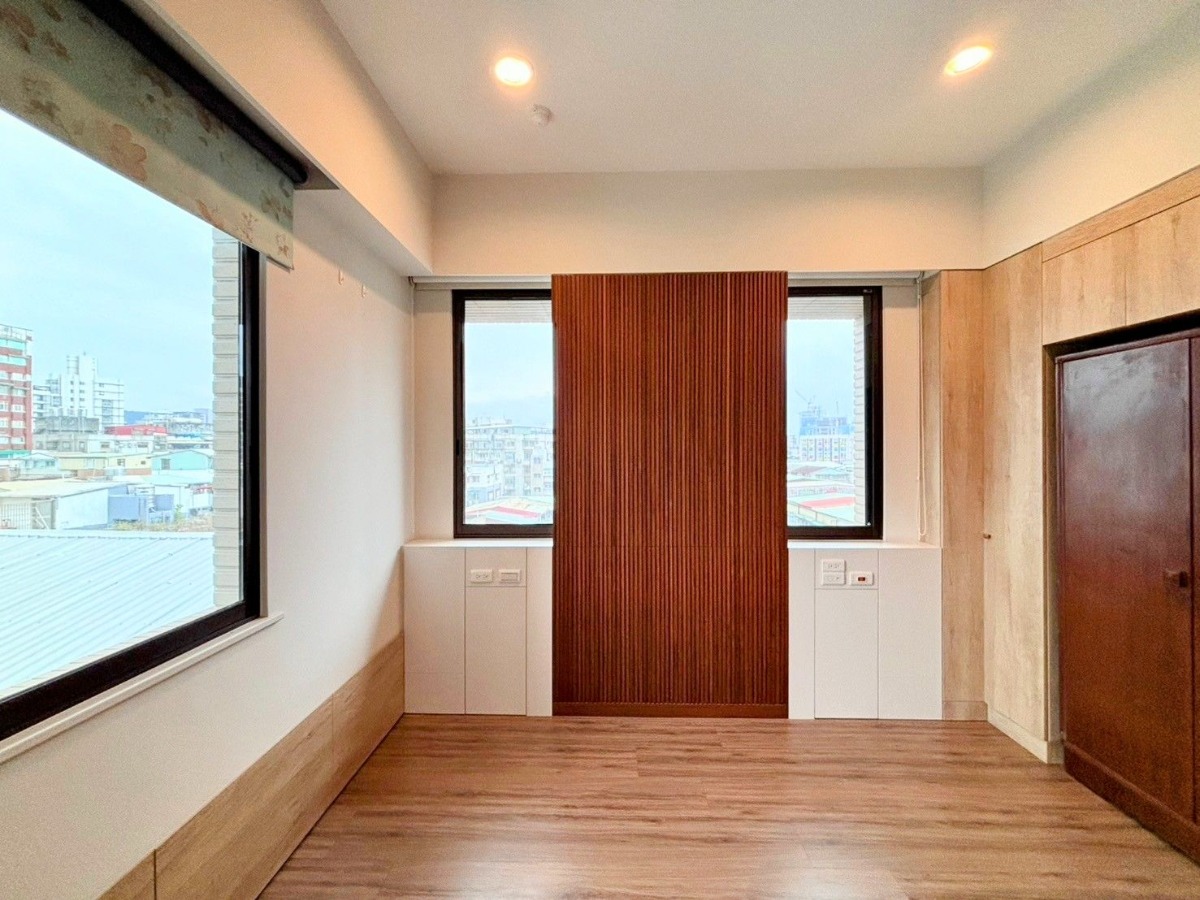 圓璽不動產歐崇安🏡基泰明德3房雙車位