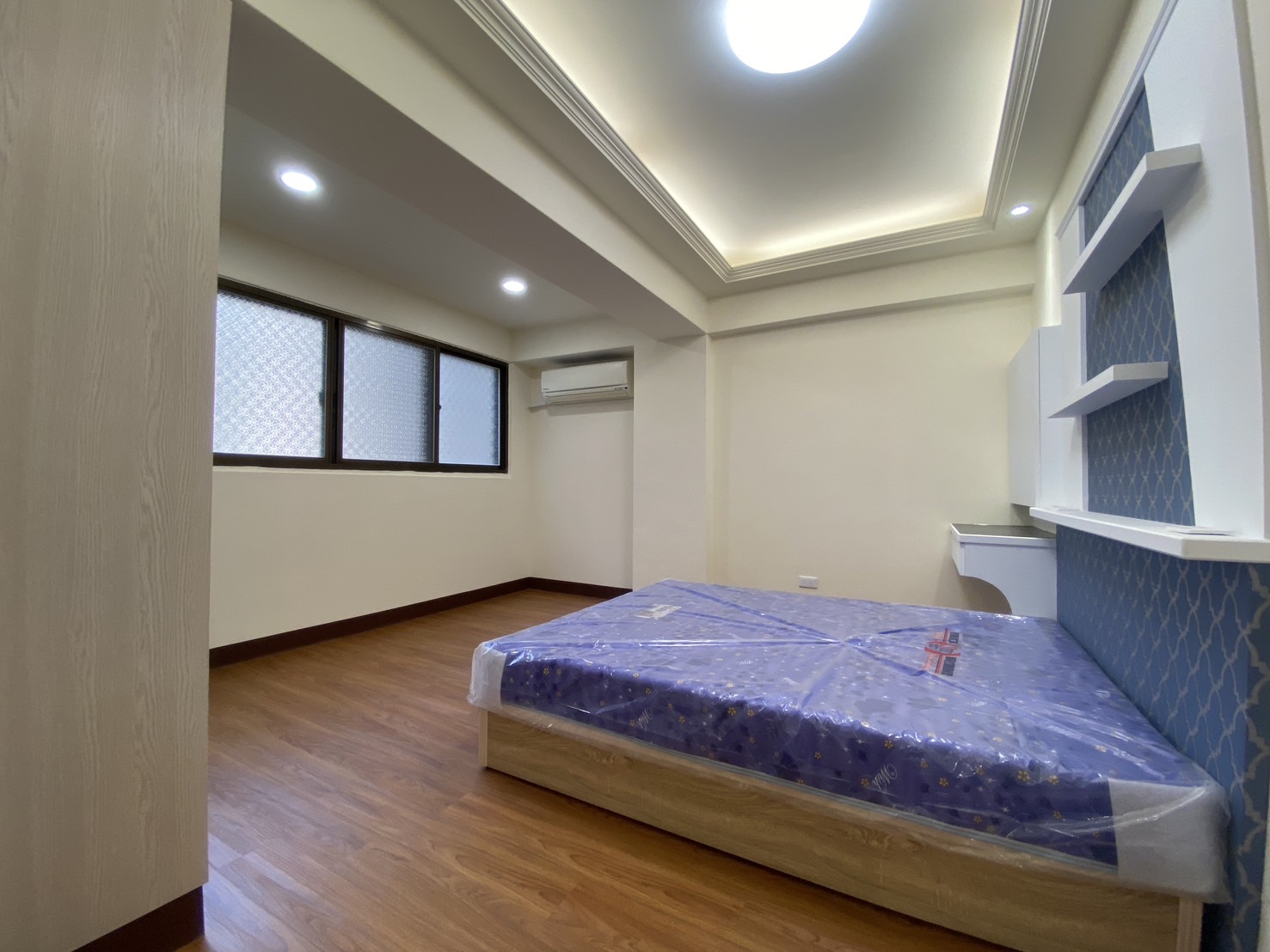 立人學區超值樓店~店住合一