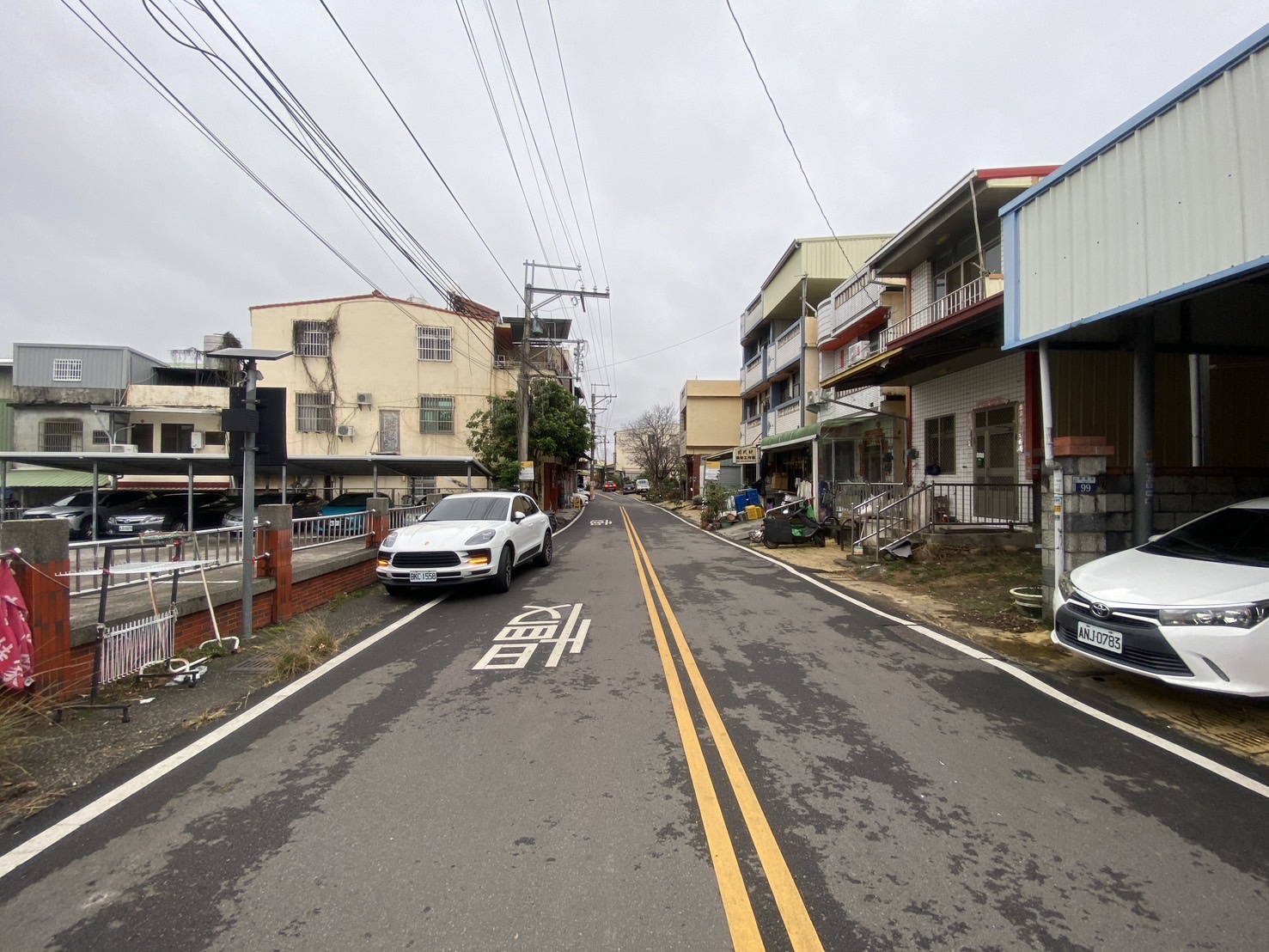 新社協成國小雙店面透天