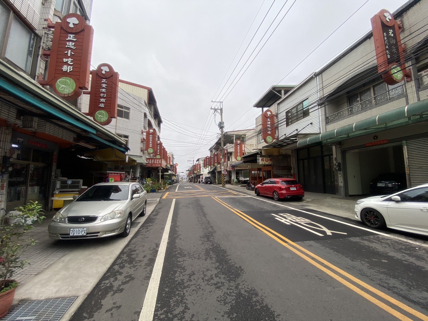 新社協成國小雙店面透天
