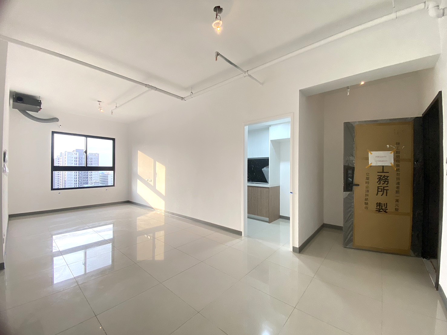 梧棲三井OUTLET★佳瓚大賀2+1房視野戶雙衛★唯一釋出