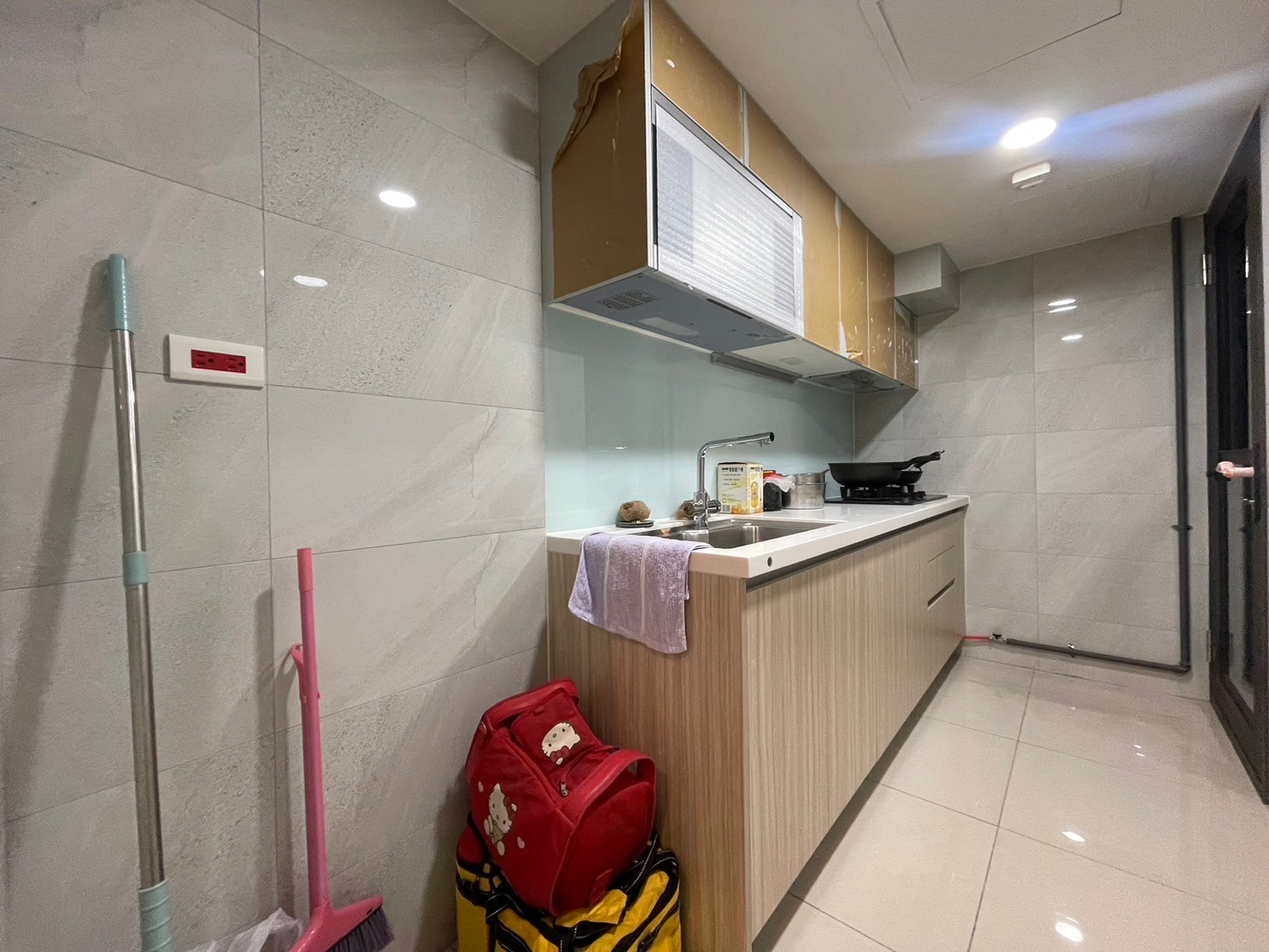 【聚佳大砌】室內24坪大三房平車，非面7