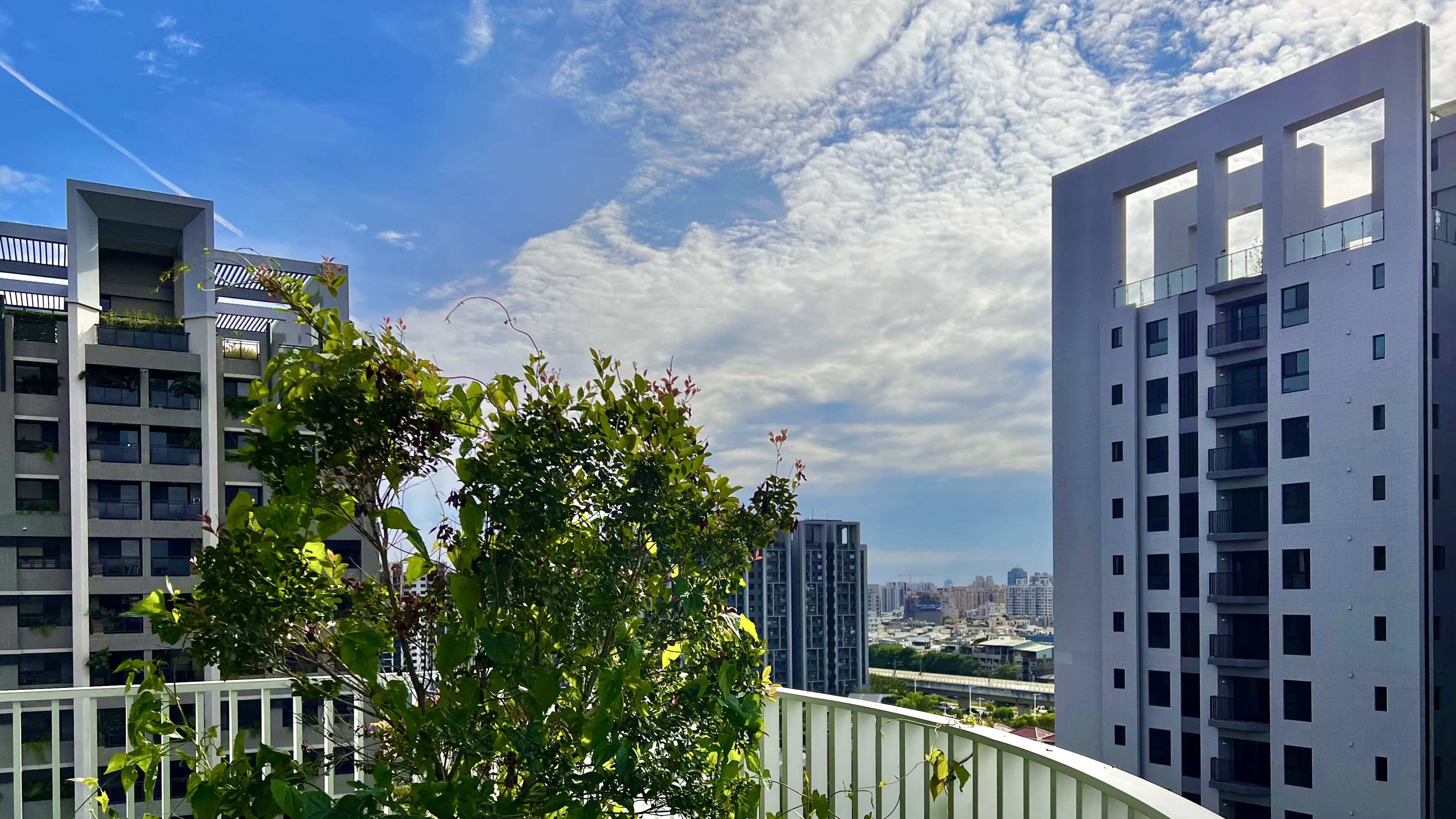 ✨獨家✨登陽釀時光稀有高樓層4房2廳2衛平車全新未入住步行到好事多捷運北屯總站