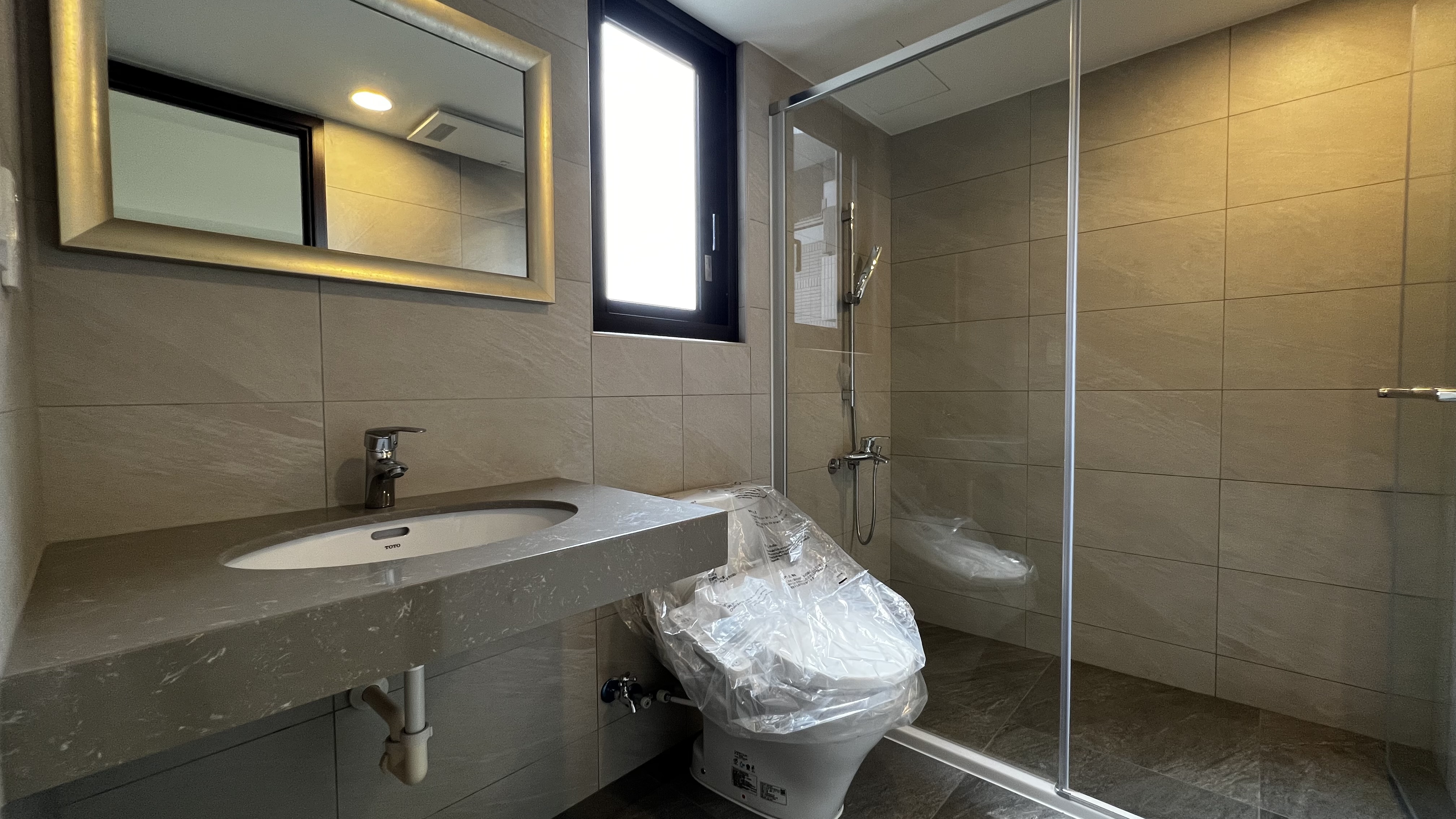 ✨獨家✨登陽釀時光稀有高樓層4房2廳2衛平車全新未入住步行到好事多捷運北屯總站