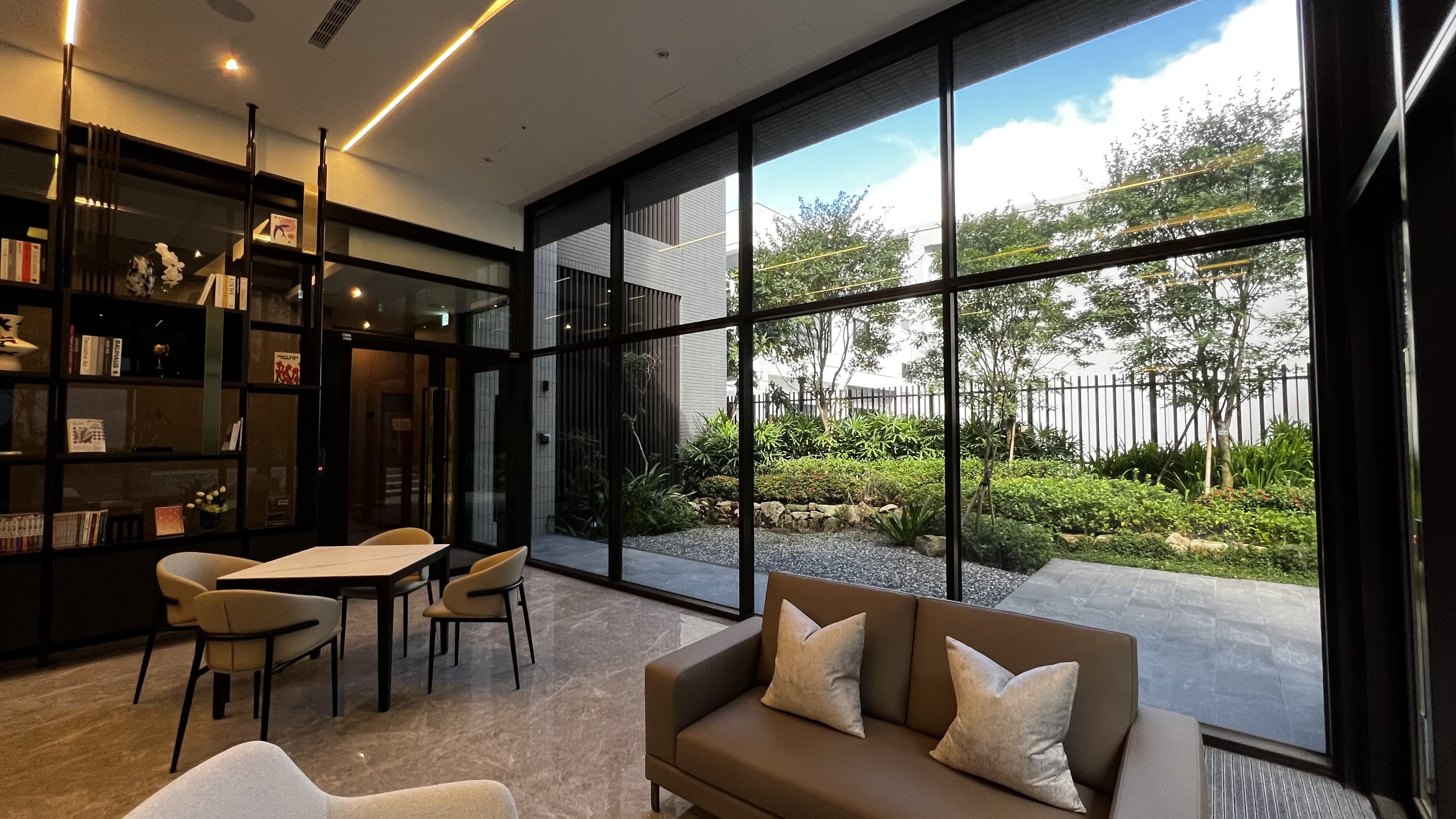 ✨獨家✨登陽釀時光稀有高樓層4房2廳2衛平車全新未入住步行到好事多捷運北屯總站