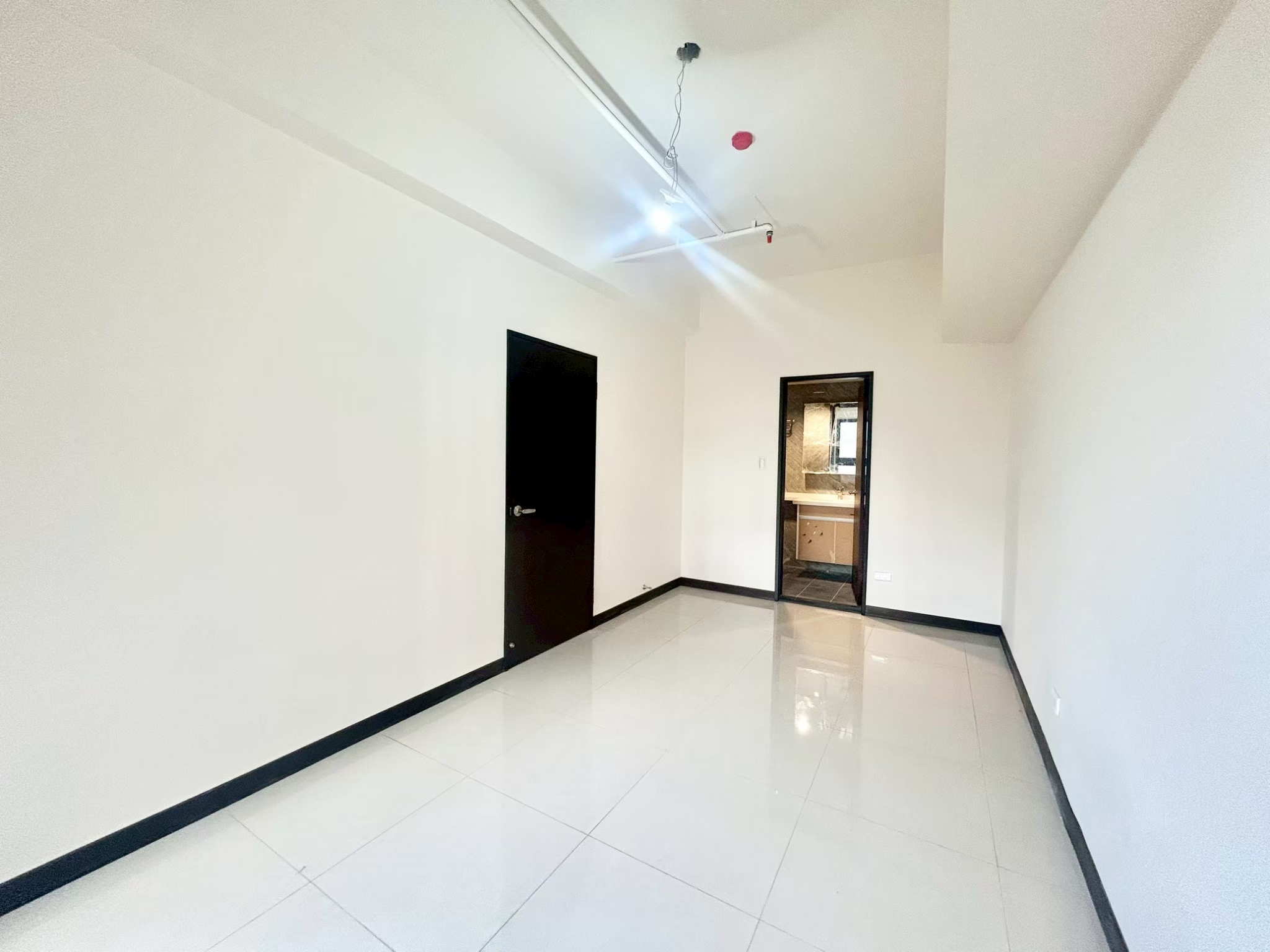 北區丨深怕你錯過一中商圈學區房皇普莊園兩房兩衛+平車