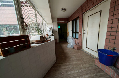 北屯丨水湳經貿14期交界麥克阿瑟2+1房新婚首選