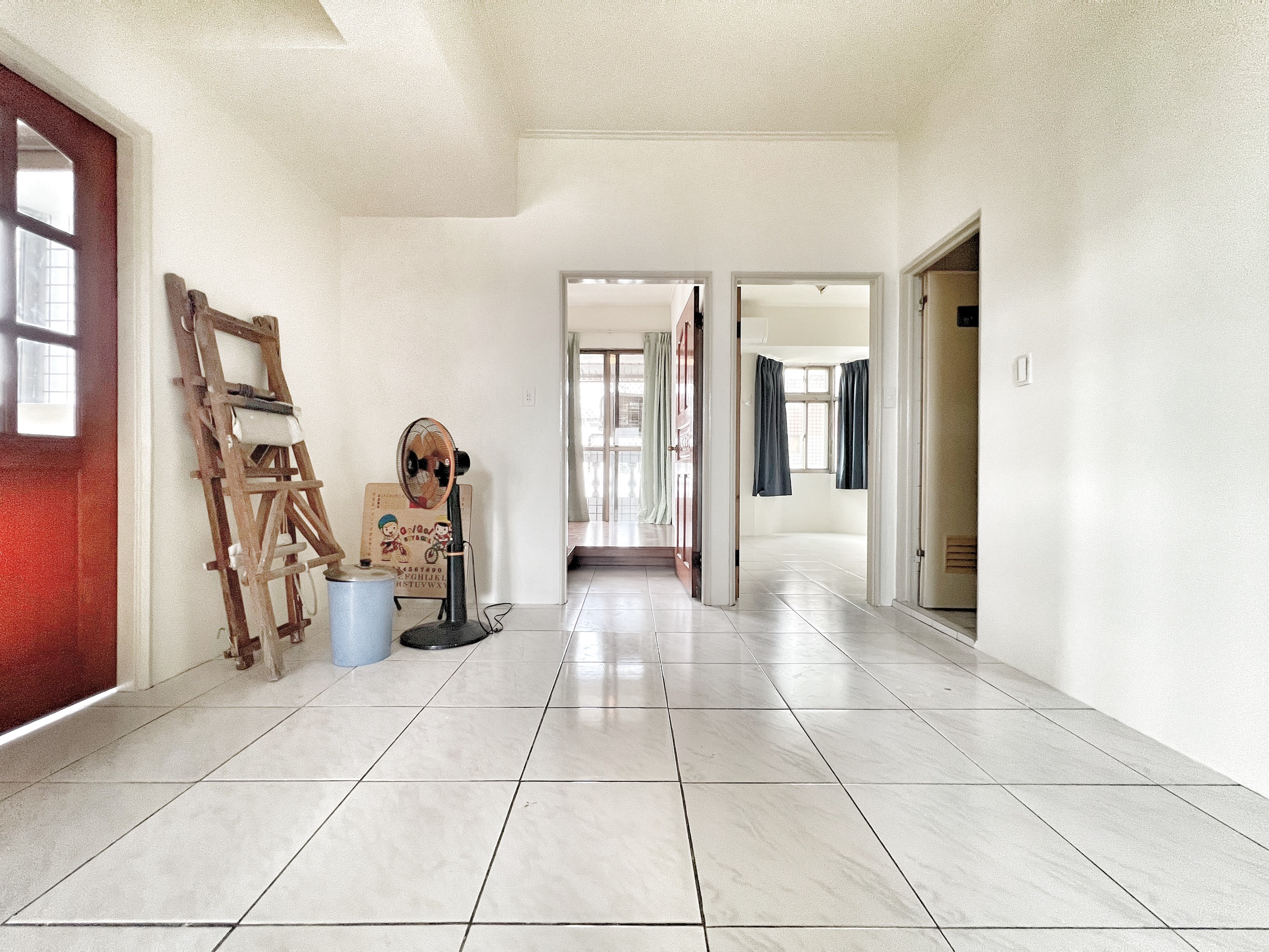 北屯丨水湳經貿雷中慶園次頂樓三採光三房平車美廈