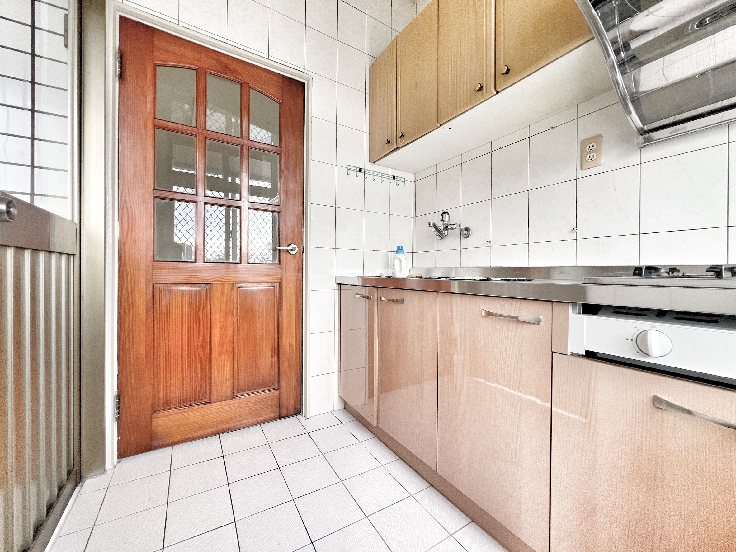 北屯丨水湳經貿雷中慶園次頂樓三採光三房平車美廈