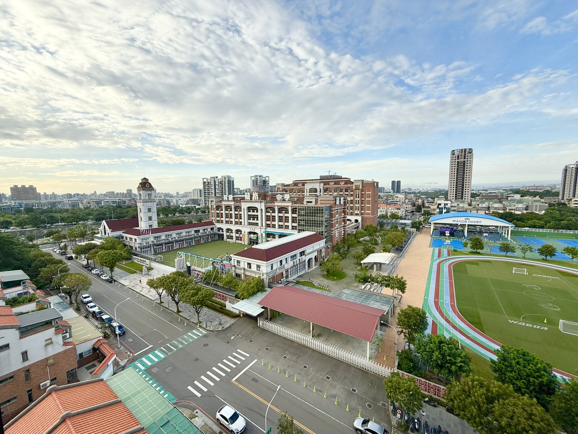 北屯丨南興公園惠宇和樂精裝視野三改二房雙平車