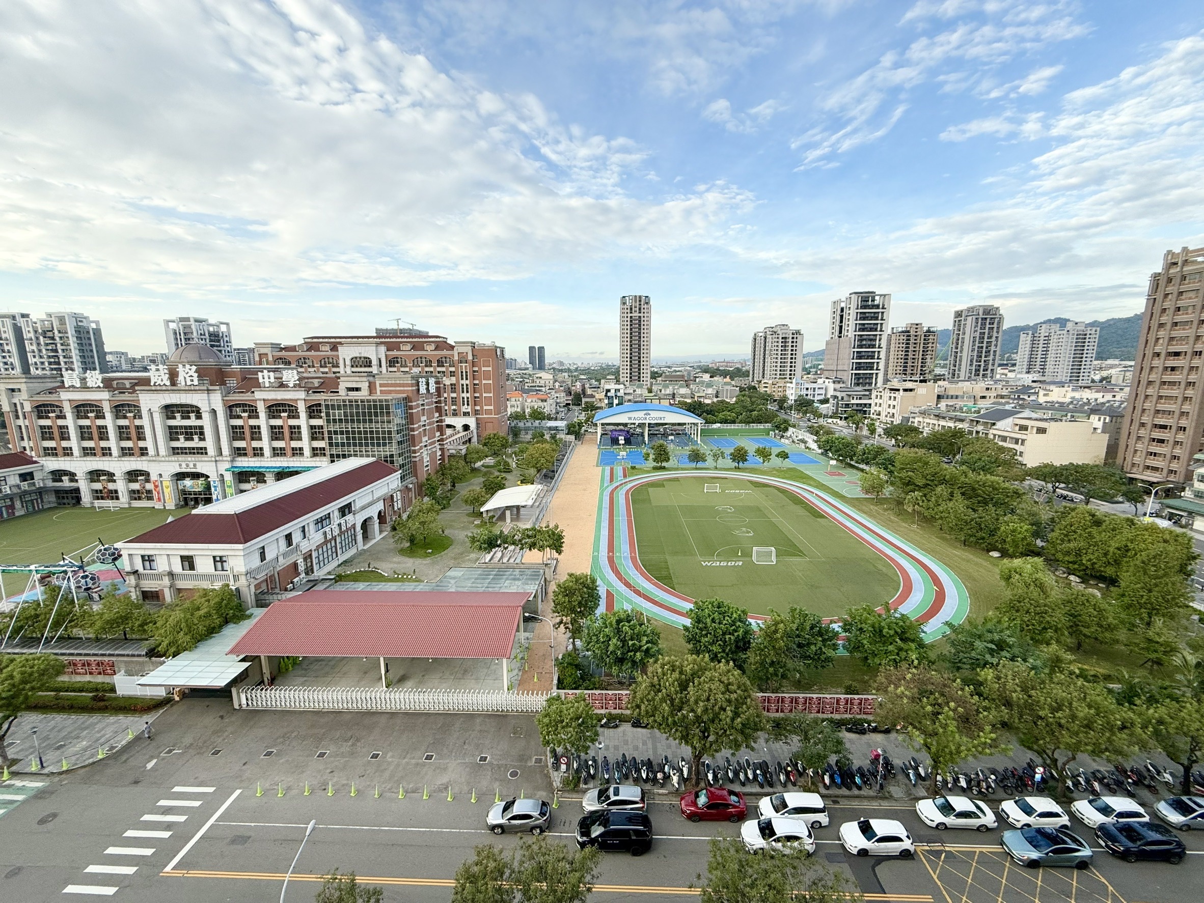 北屯丨南興公園惠宇和樂精裝視野三改二房雙平車