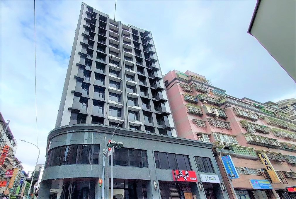 曾家鼎富