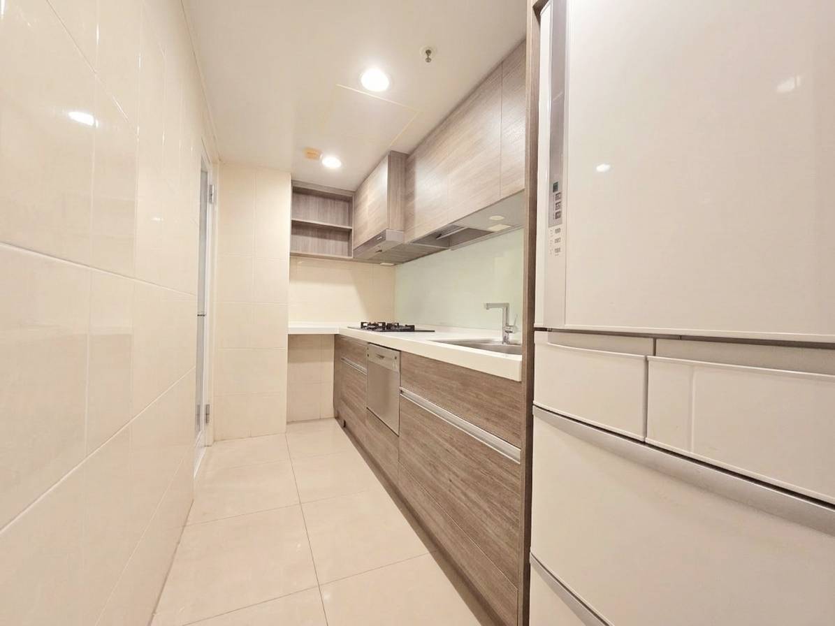 捷運學區宅ꕤ法國香榭高樓景觀戶精美裝潢三房車位