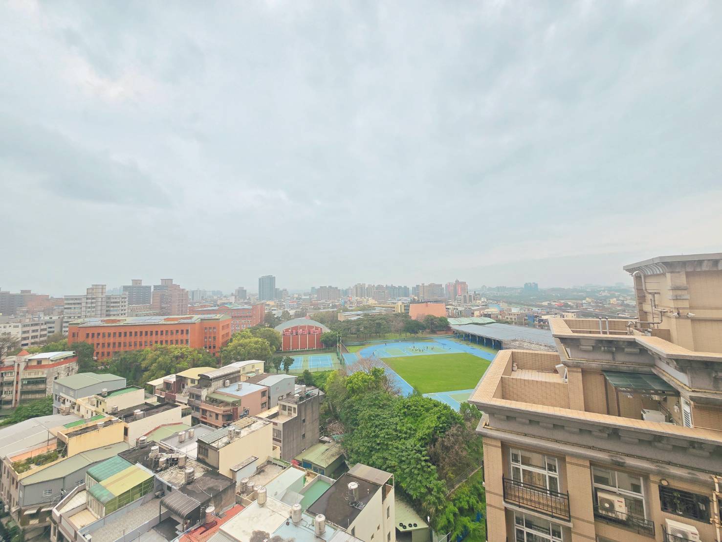 捷運學區宅ꕤ法國香榭高樓景觀戶精美裝潢三房車位