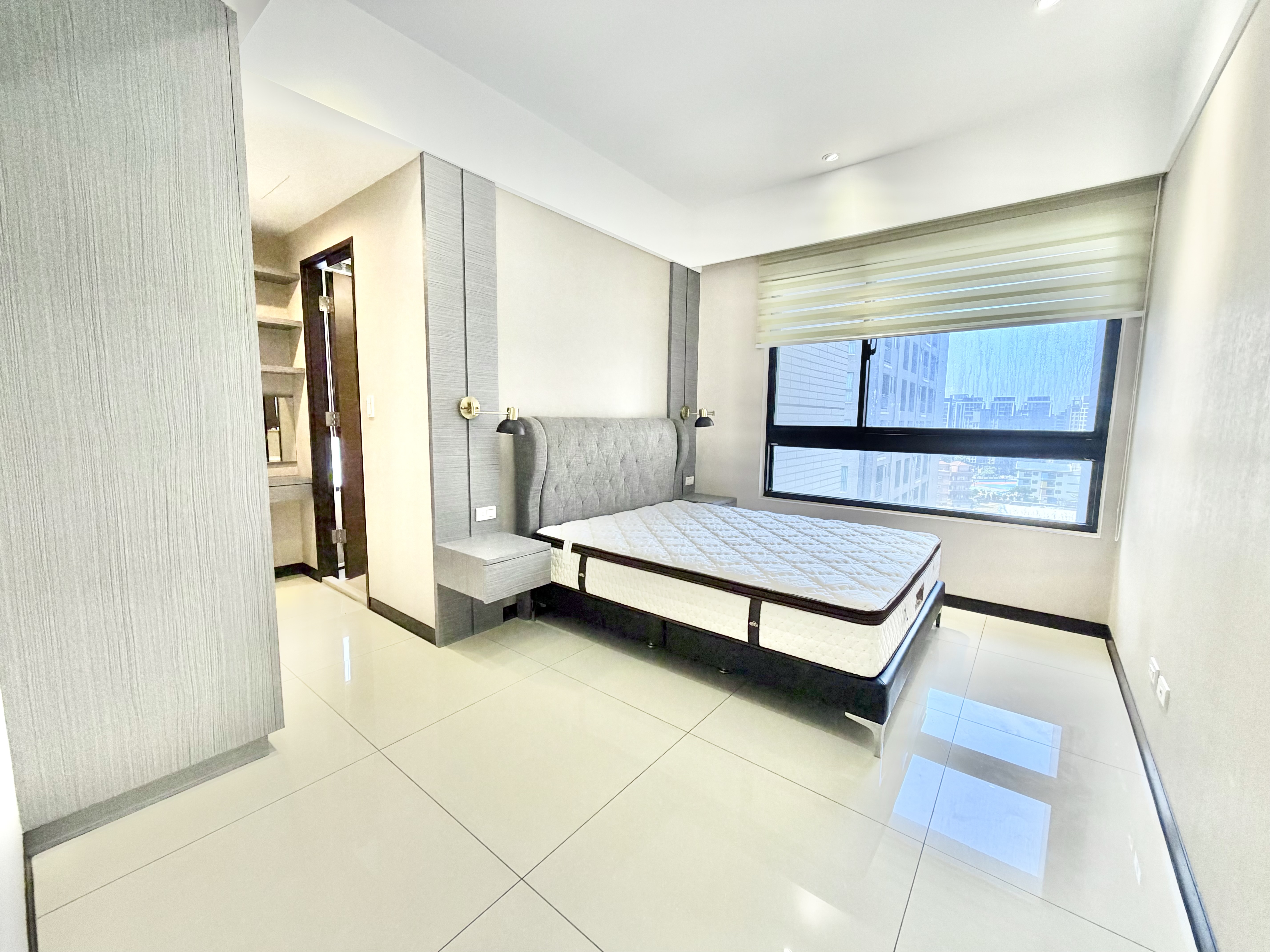 高鐵A18站ꕤ聯上世紀精美裝潢景觀衛浴雙開四房車位