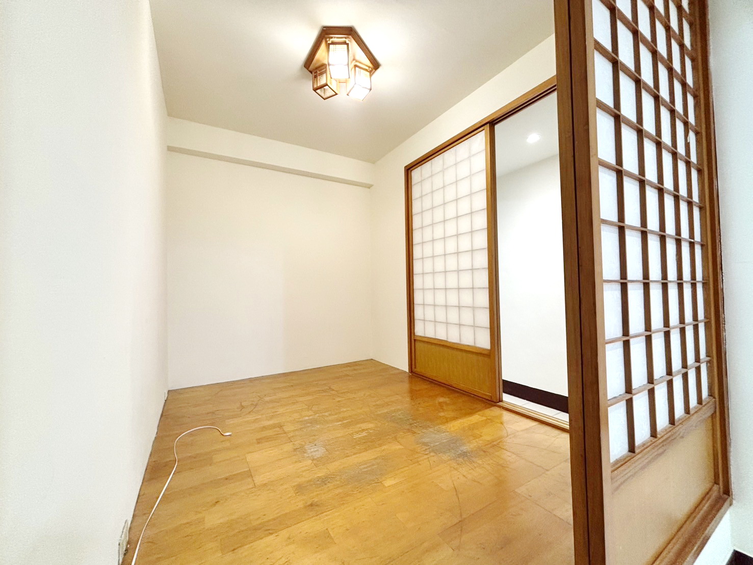 幸福捷運3樓美寓