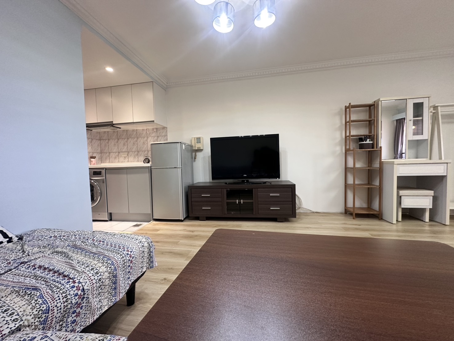 絕美視野－典雅屋況－首購收租都來買－住商活力小蔣