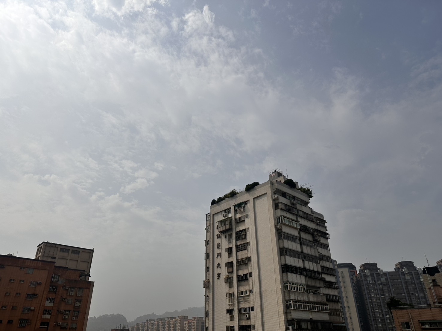 想擁有俯瞰城市美景的找我－住商活力小蔣