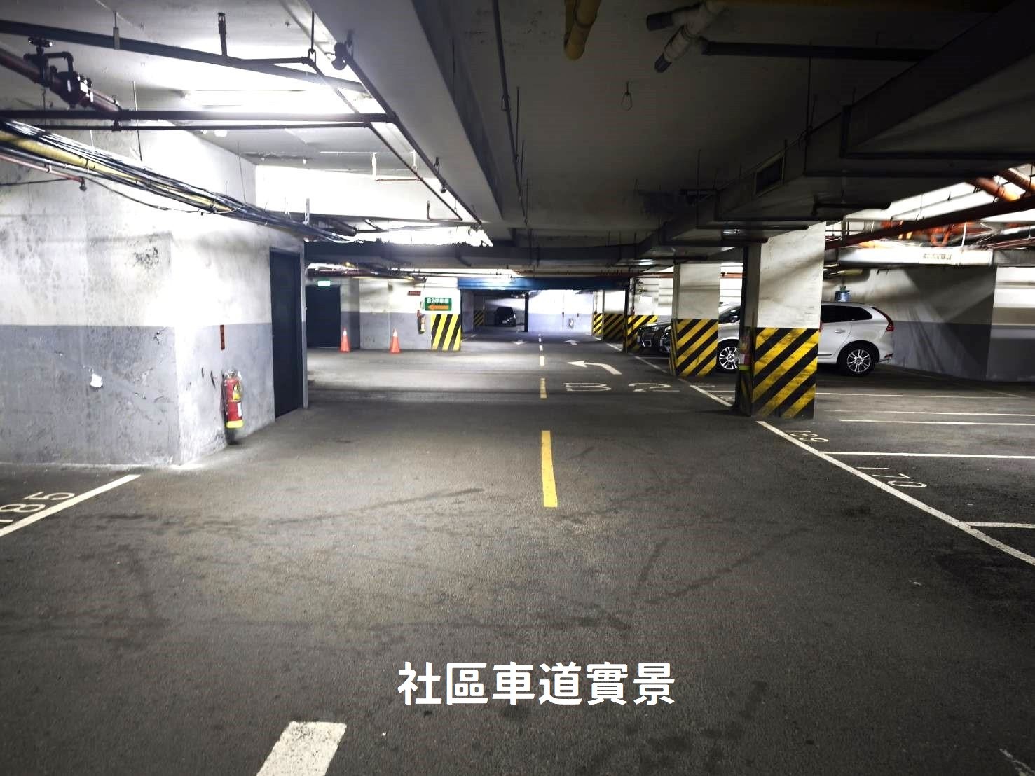 賣厝阿哲❤221獨家銷售天下居三房車❤屋主心態佳