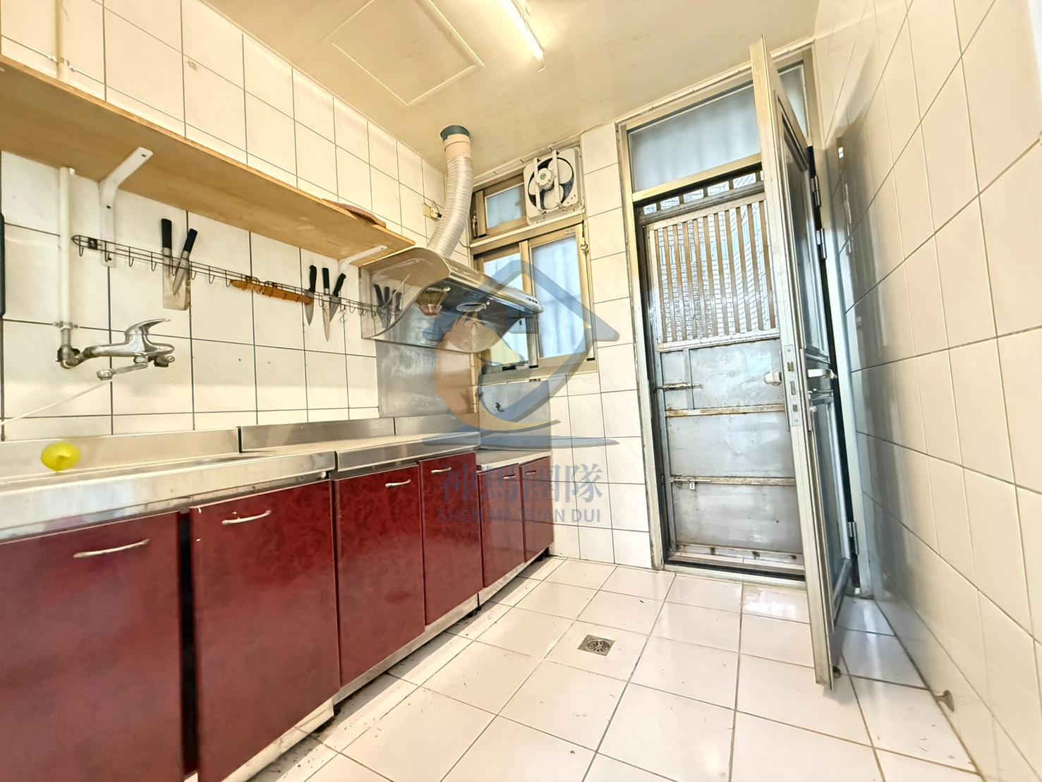 青埔買房買屋 近青埔【門前庭院停車】別墅(頂加鐵皮)