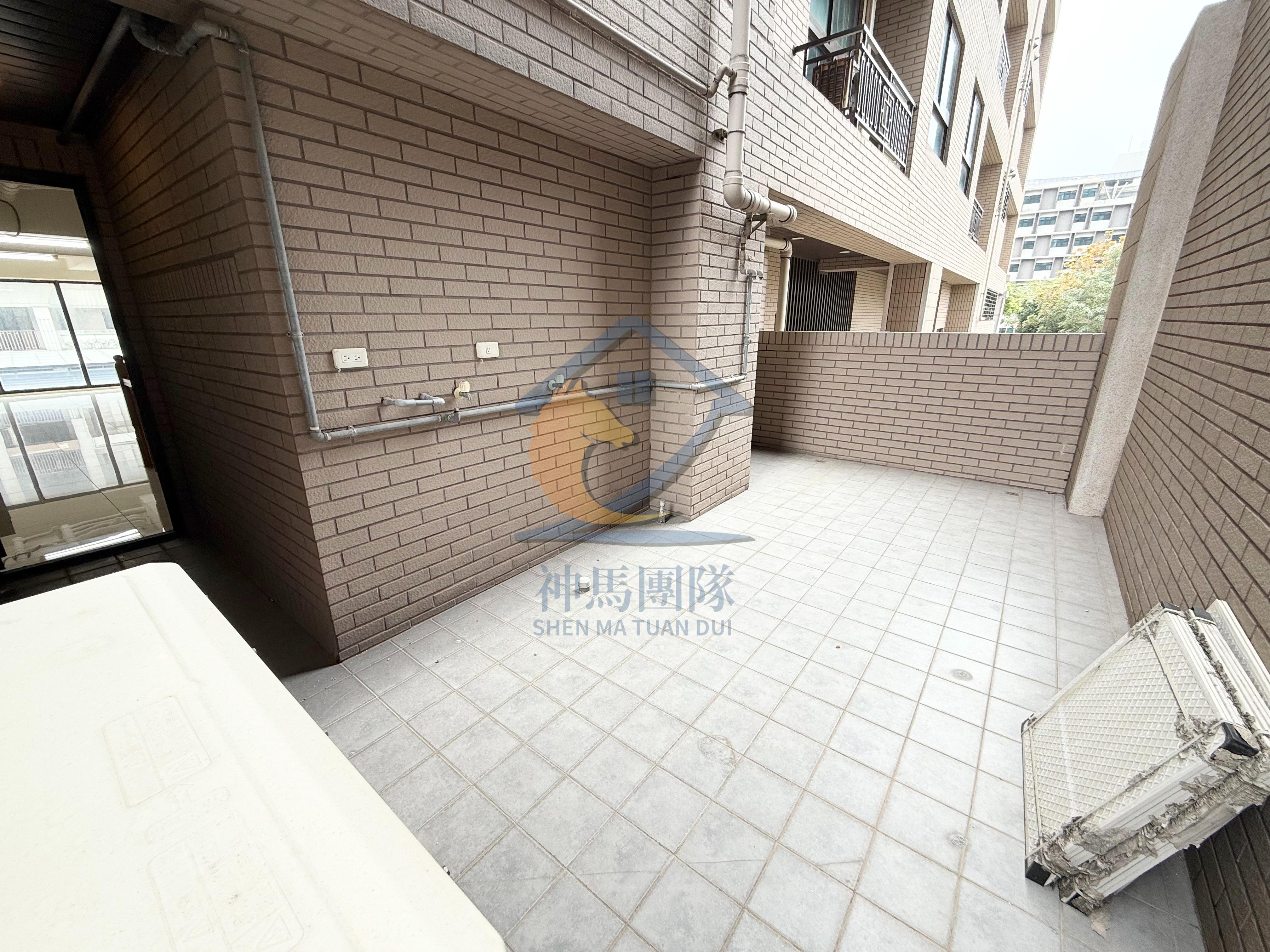 青埔買房買屋 過嶺 臻美社區稀有金店面