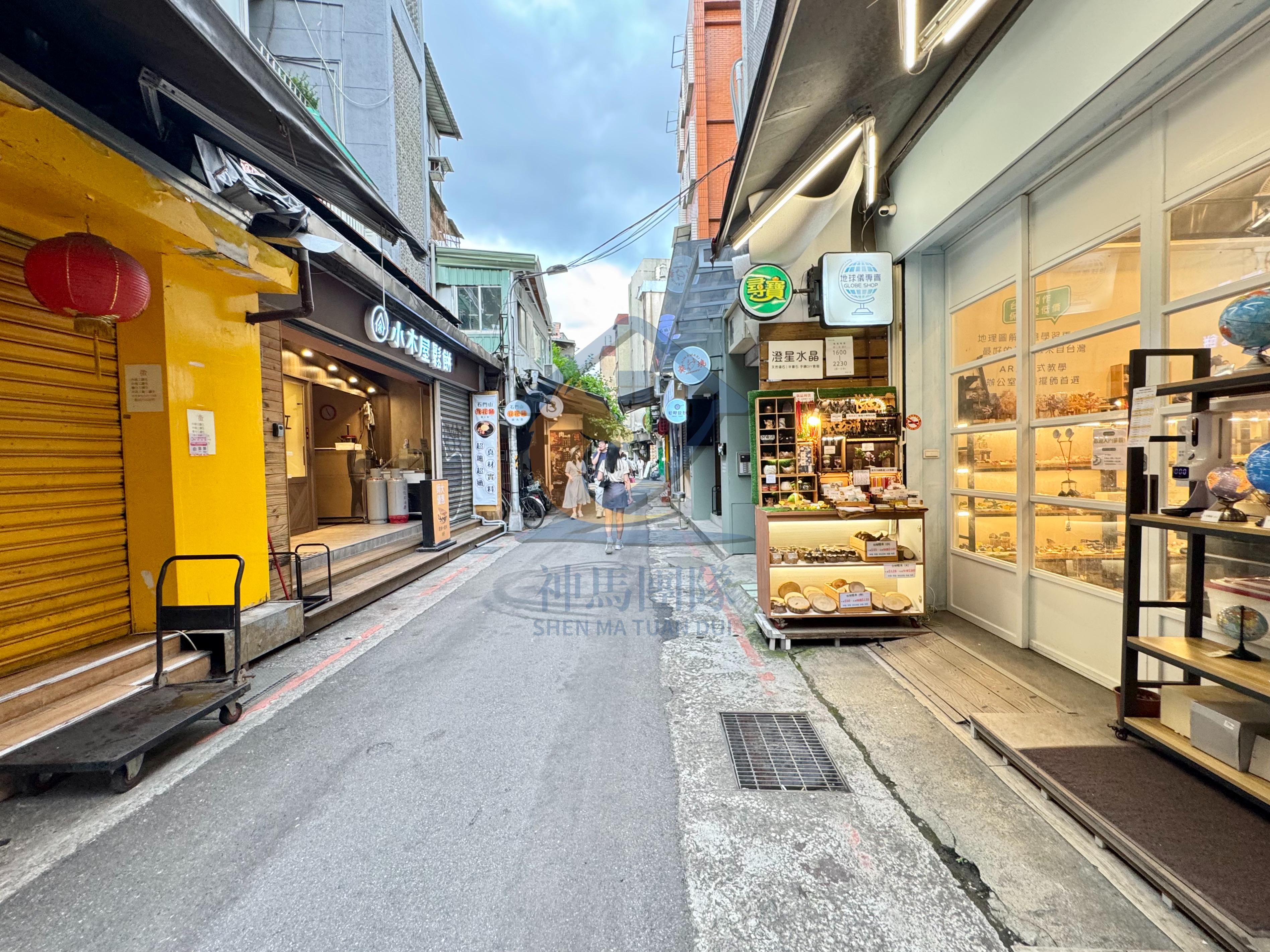 青埔買房買屋 師大路商圈9米面寬金店