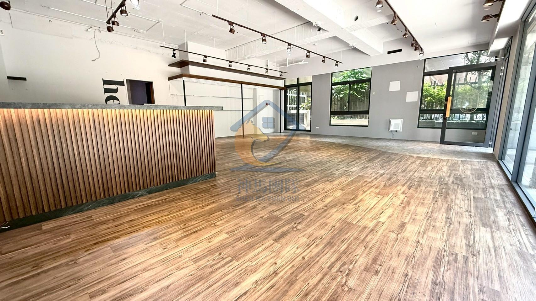 青埔買房買屋 青埔A18-曜建築店面出售