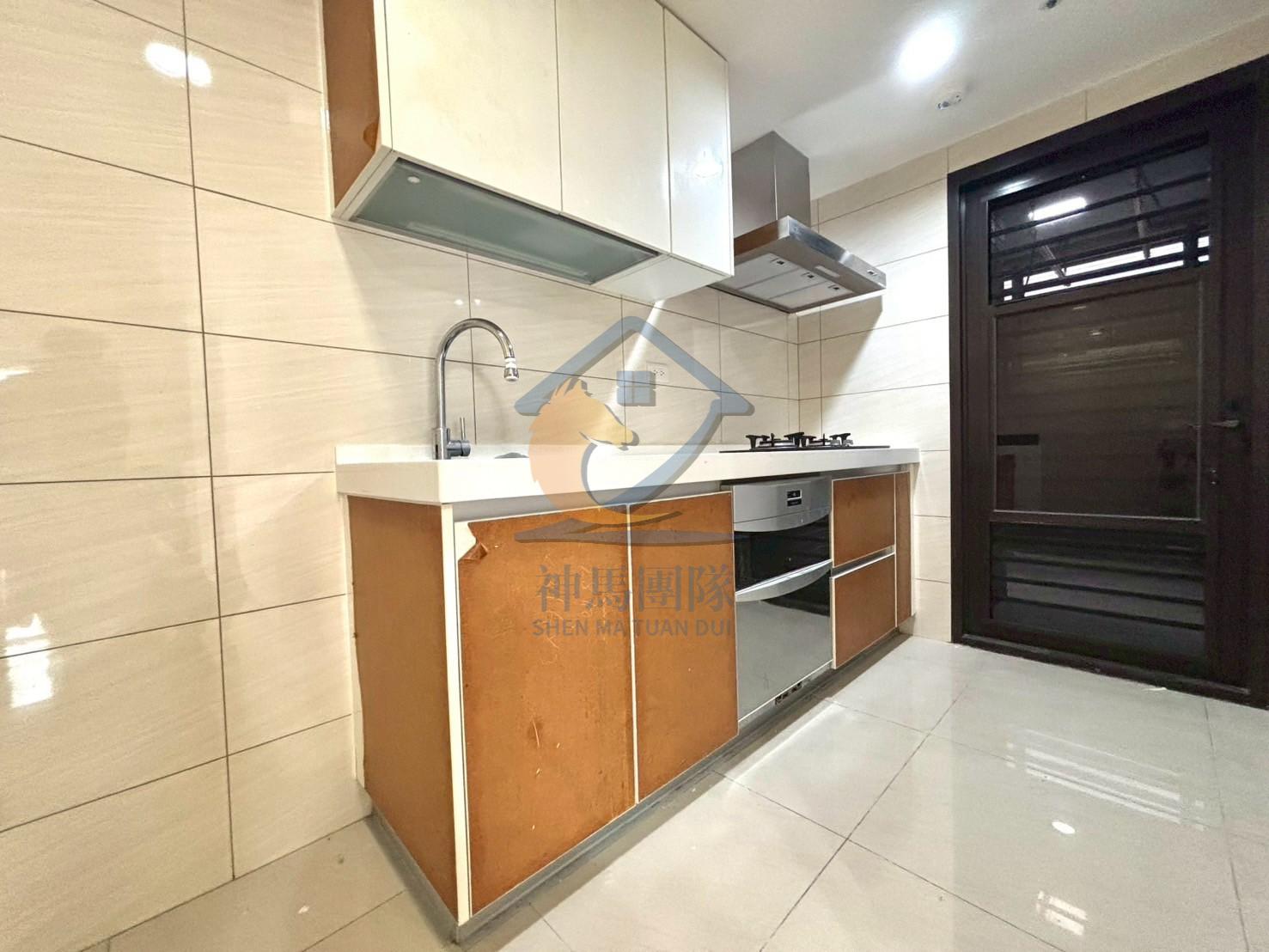 青埔買房買屋 A18國品苑高樓層景觀3房車