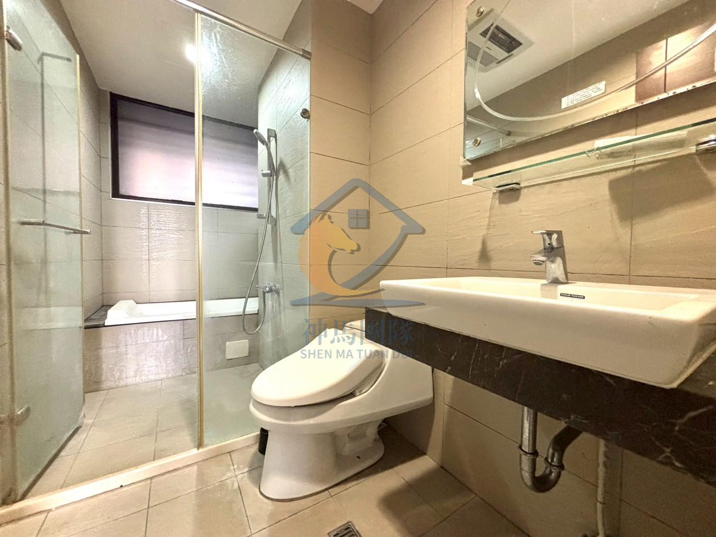 青埔買房買屋 A18國品苑高樓層景觀3房車