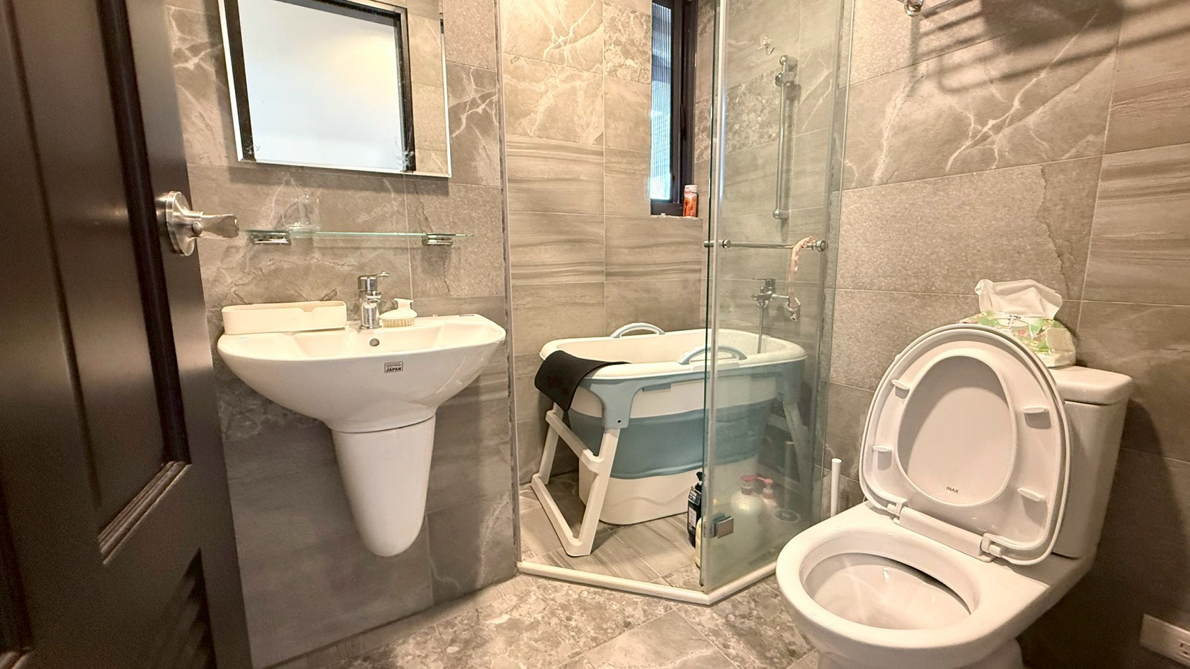 青埔買房買屋 青埔A18櫻花緻頂樓三房車