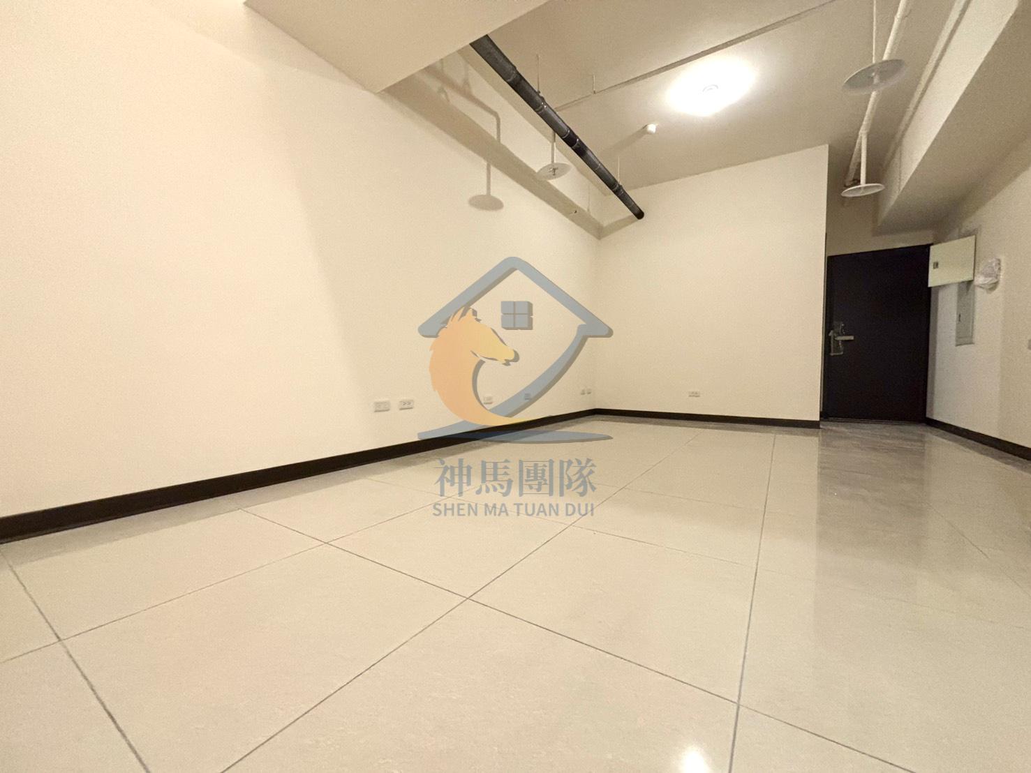 青埔買房買屋 新北土城世界花園高樓層2房車景觀戶
