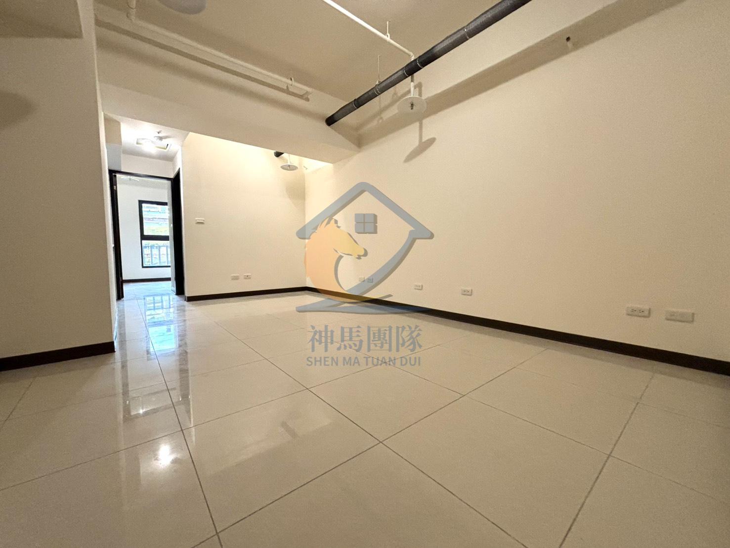青埔買房買屋 新北土城世界花園高樓層2房車景觀戶