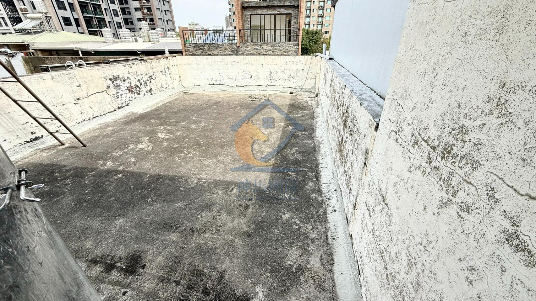 青埔買房買屋 中壢交流道旁大地坪透天