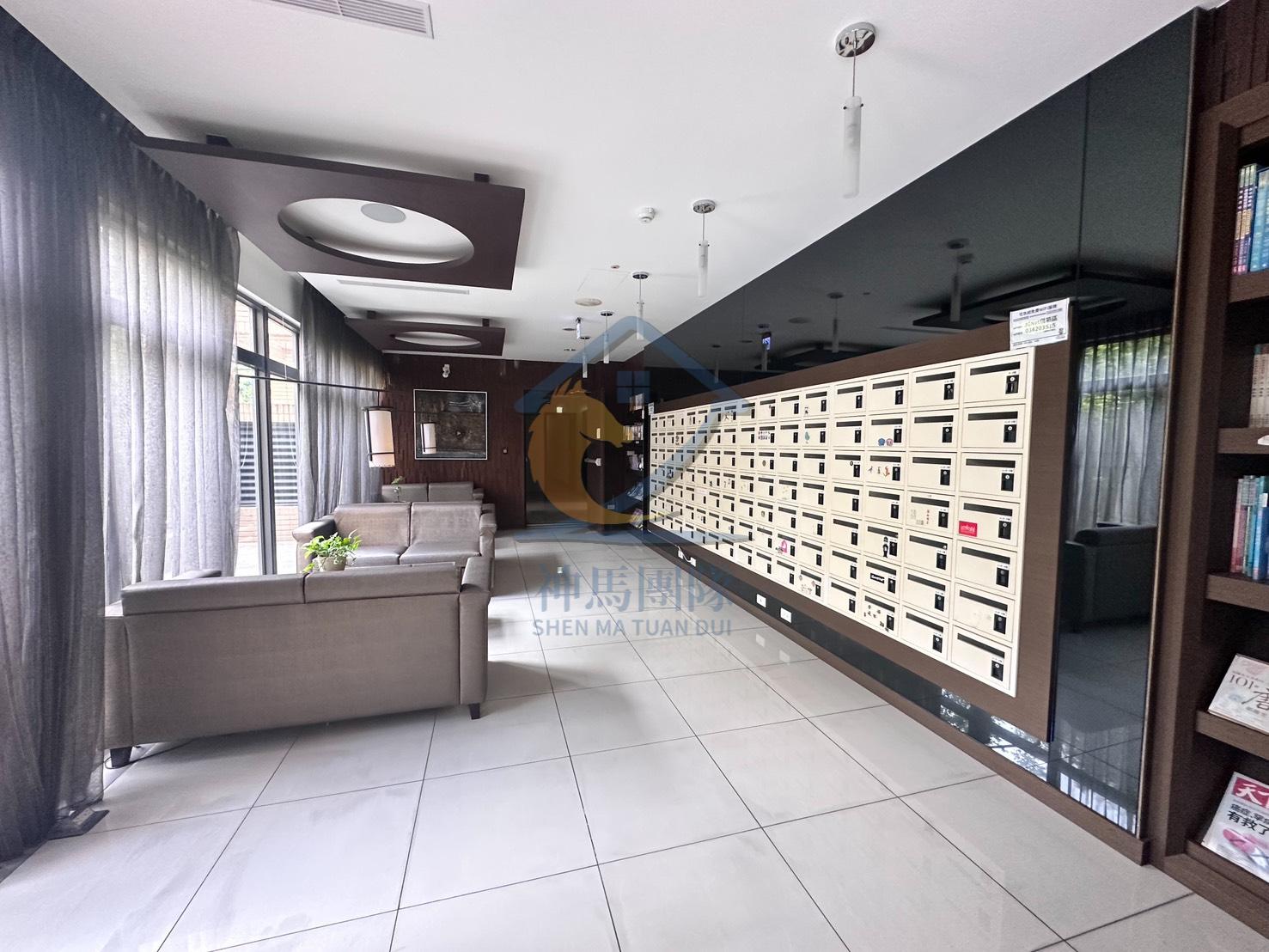 青埔買房買屋 過嶺 百萬裝潢店住+車位