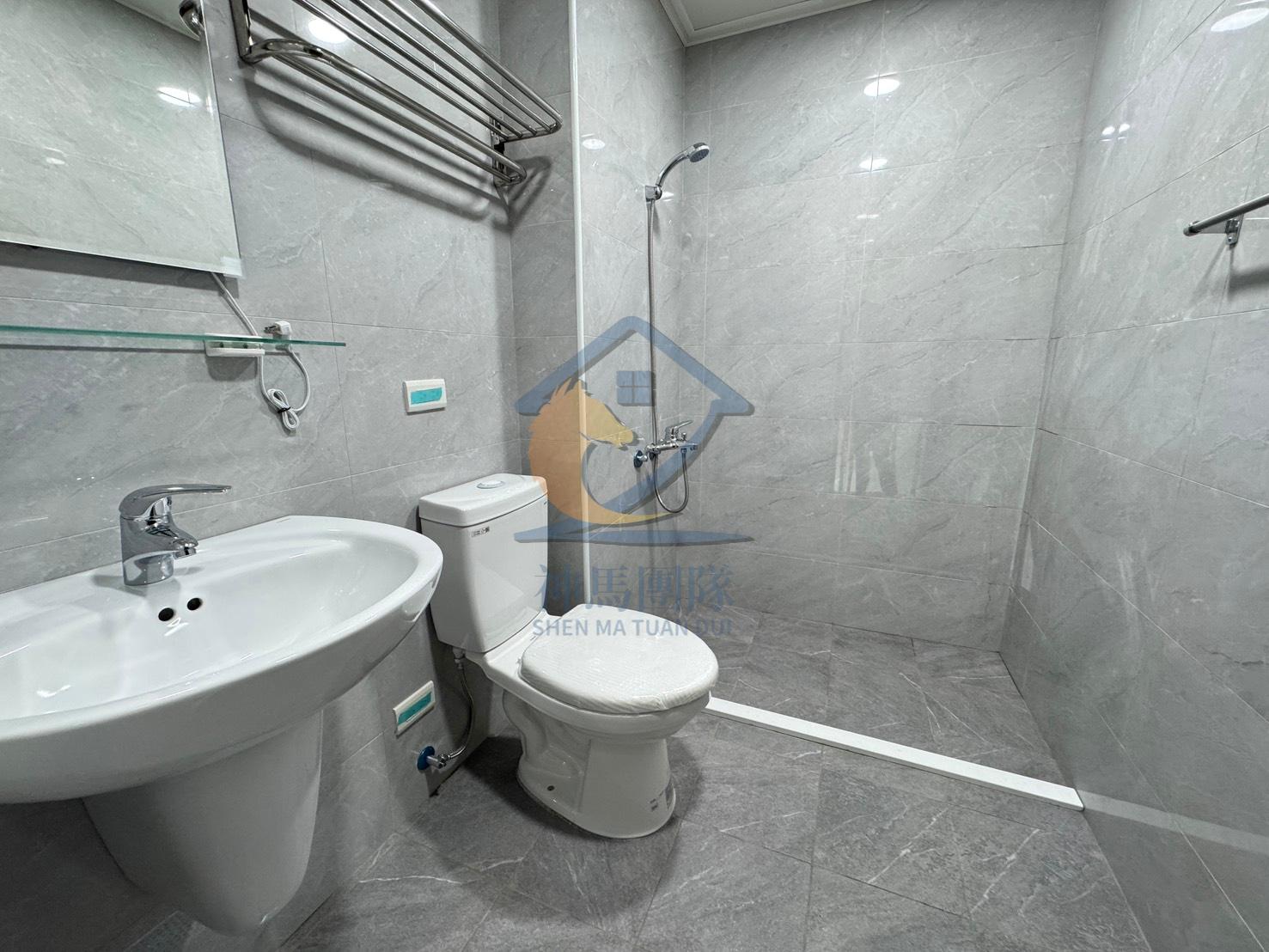 青埔買房買屋 大湳商圈整新透天