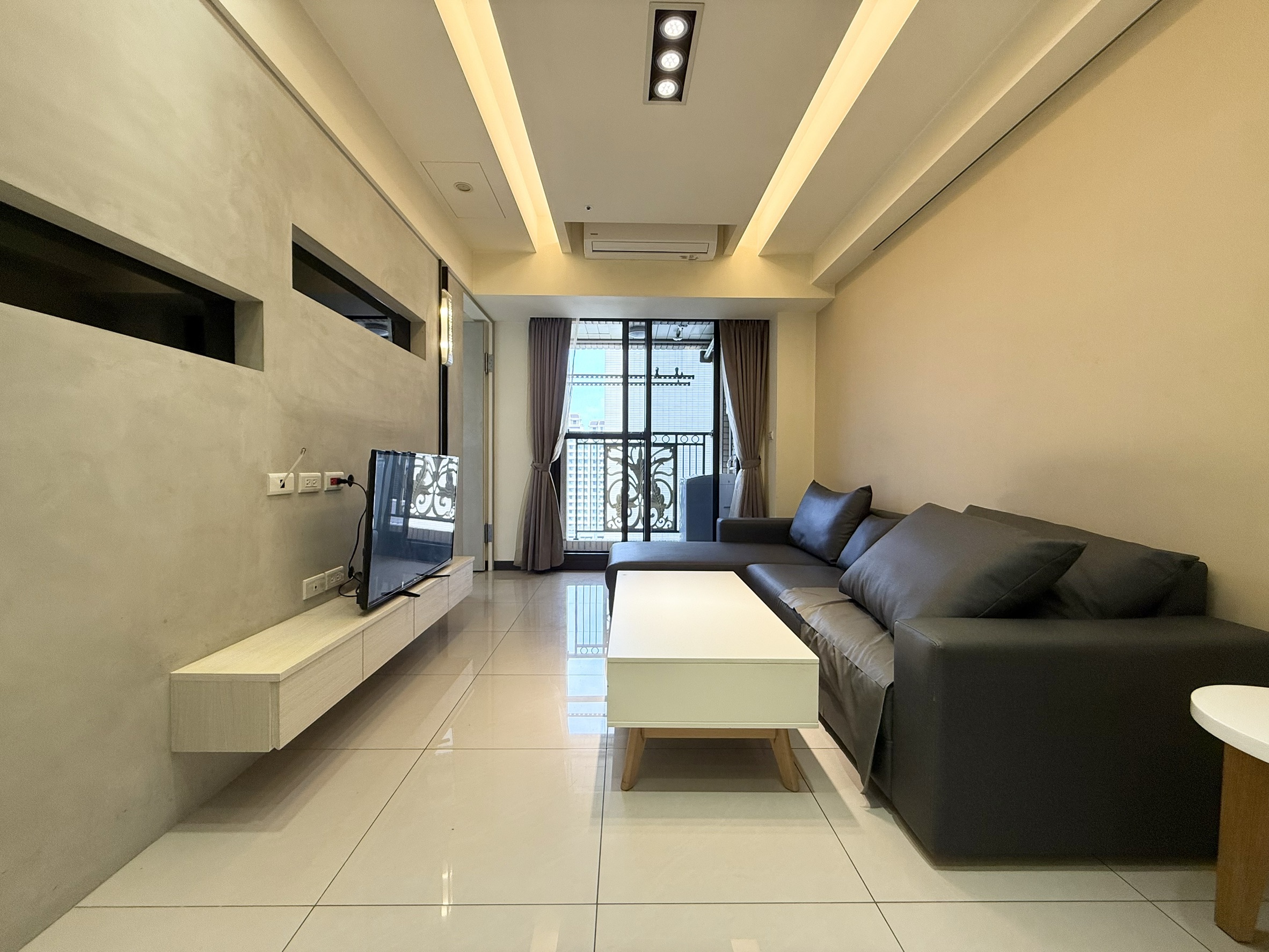 青埔買房買屋 八擴重劃G01捷運站精裝2房車