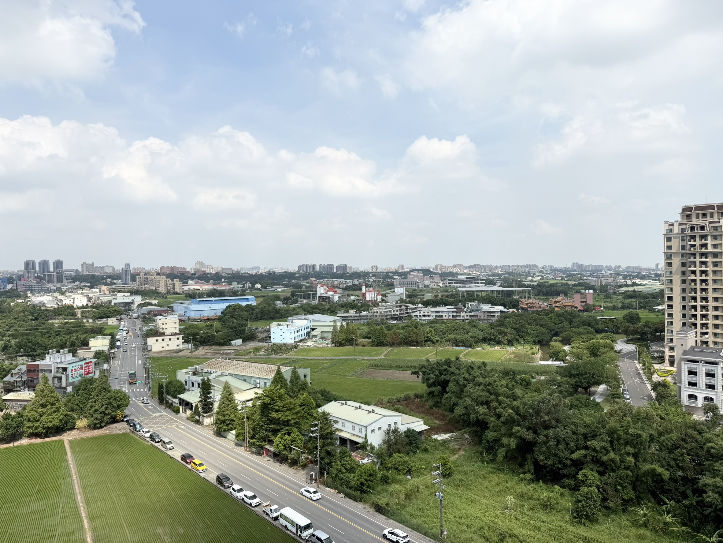 青埔買房買屋 八擴重劃G01捷運站精裝2房車
