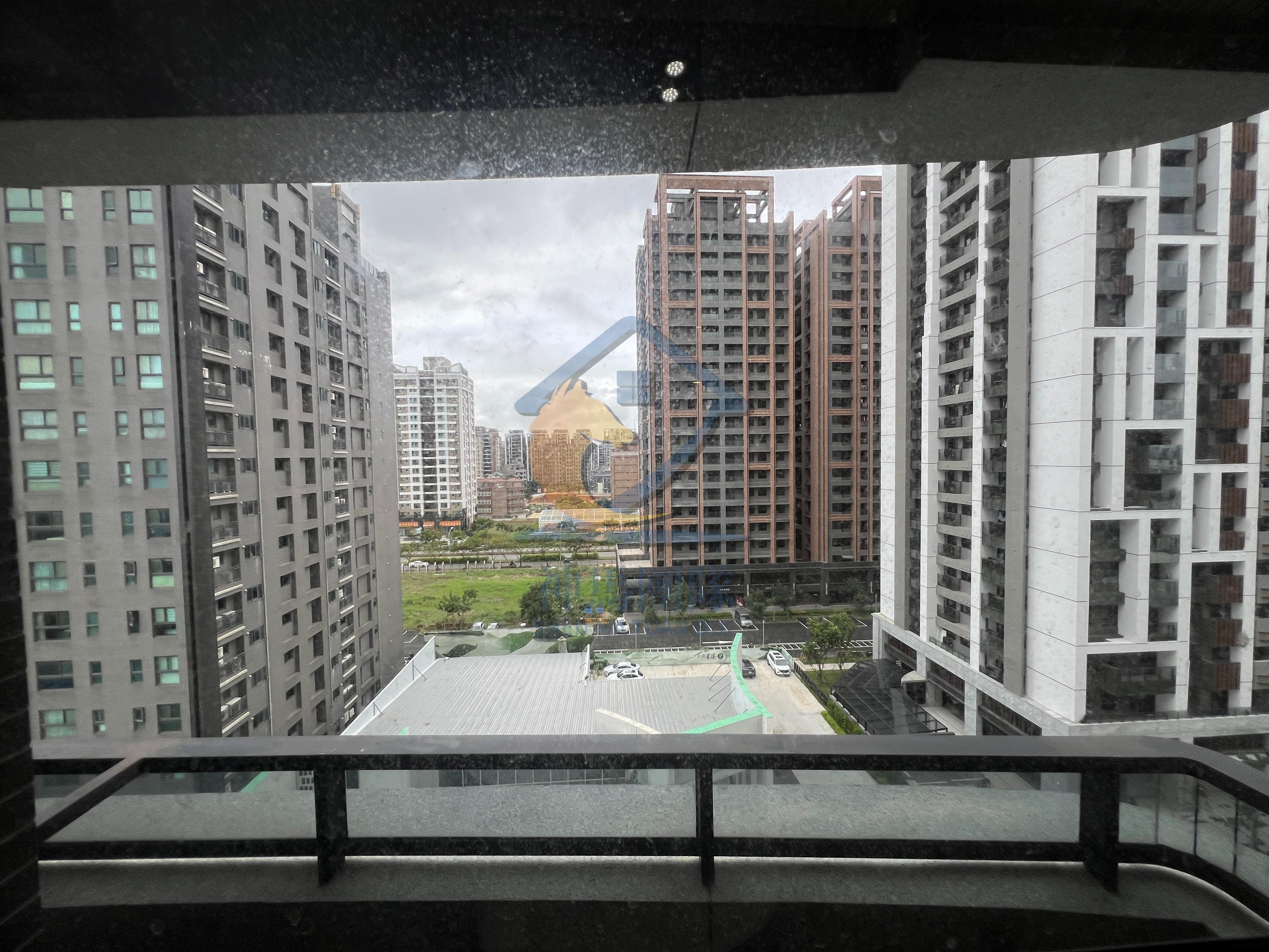 青埔買房買屋 A18青埔聯上建築裝潢大3房